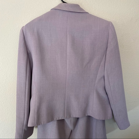 LE SUIT - Lavender Skirt Suit - Picture 3 of 10